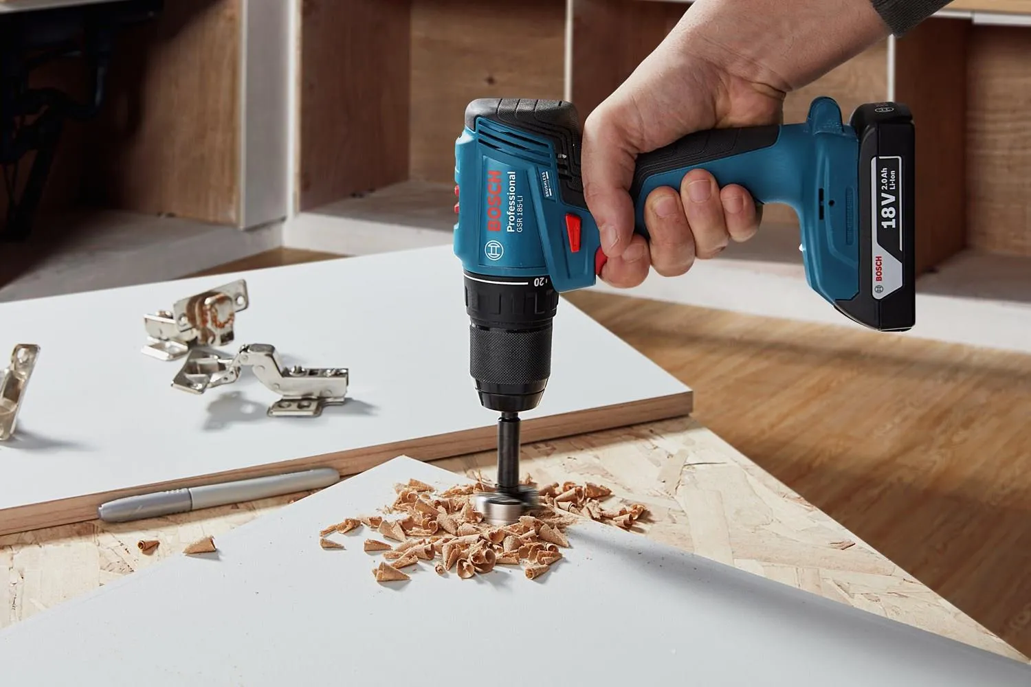 Дрель-шуруповёрт Bosch GSR 185-LI Professional 06019K3003