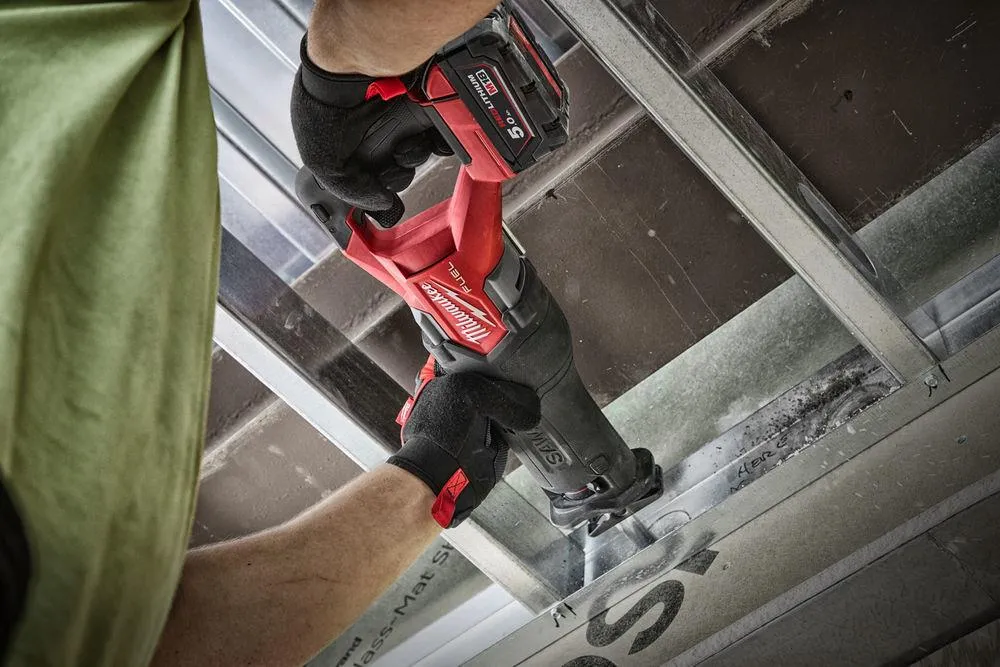 Аккумуляторная сабельная пила Milwaukee M18 FSZ-502X 4933478291