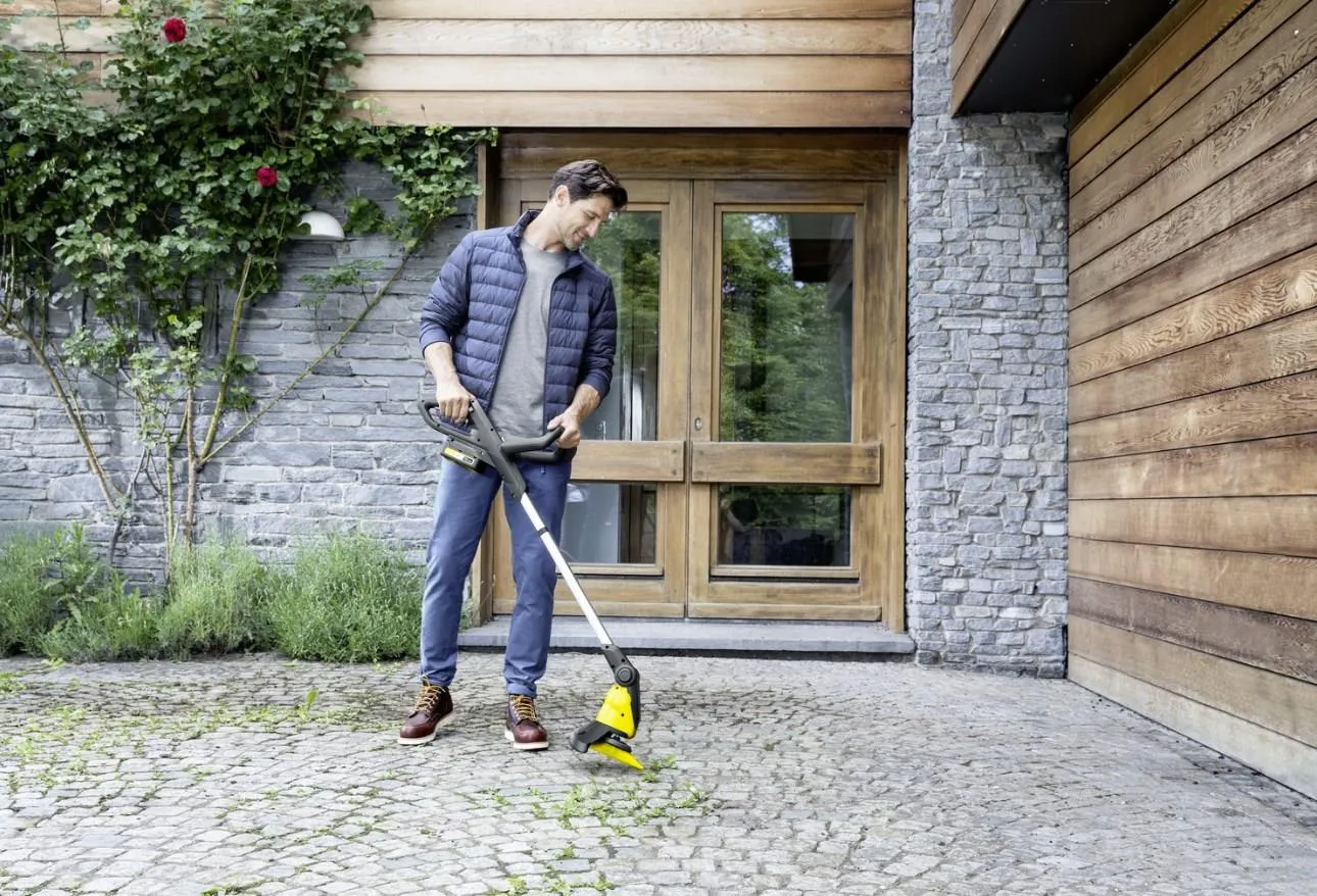 Аккумуляторный триммер для травы Karcher WRE 18-55 1.445-241.0