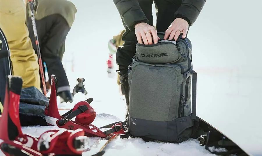 Рюкзак DAKINE HELI PRO 20L BISON