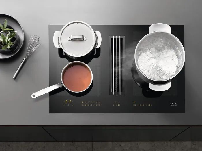 Кастрюля Miele от Fiskars All Steel (18 см, 2,5 л) 26996105EU1