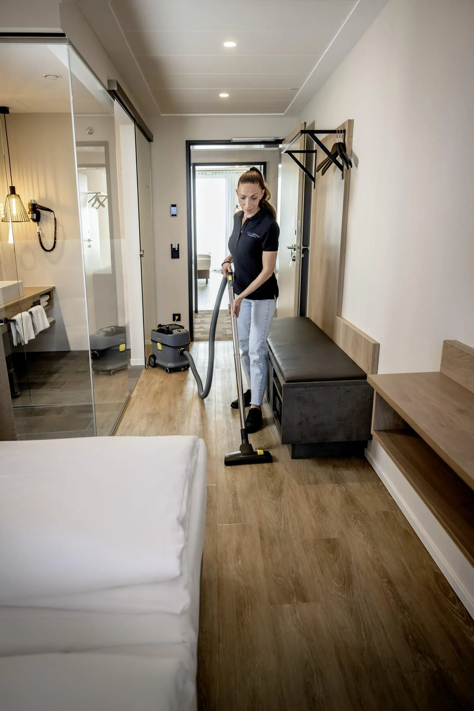 Пылесос KARCHER T 15/1 1.355-300.0