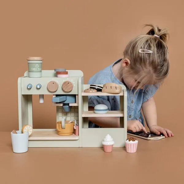 Деревянный кофейный уголок сюжетно-ролевая игрушка Little Dutch