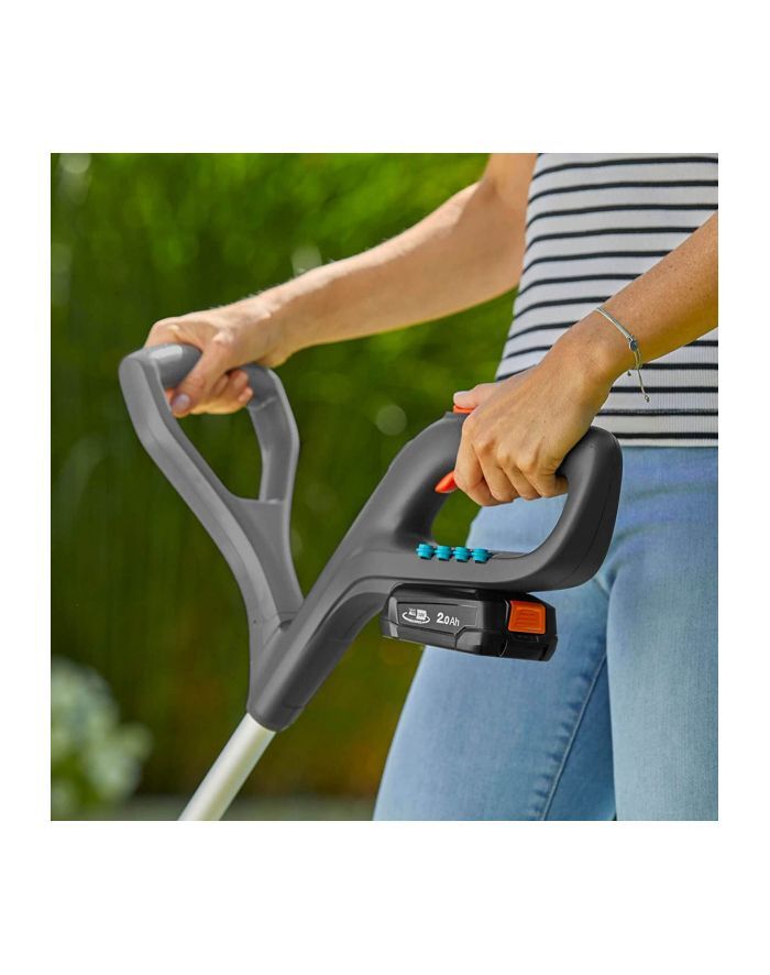 Аккумуляторный триммер Gardena Smallcut 23/18 В P4A 14702-55