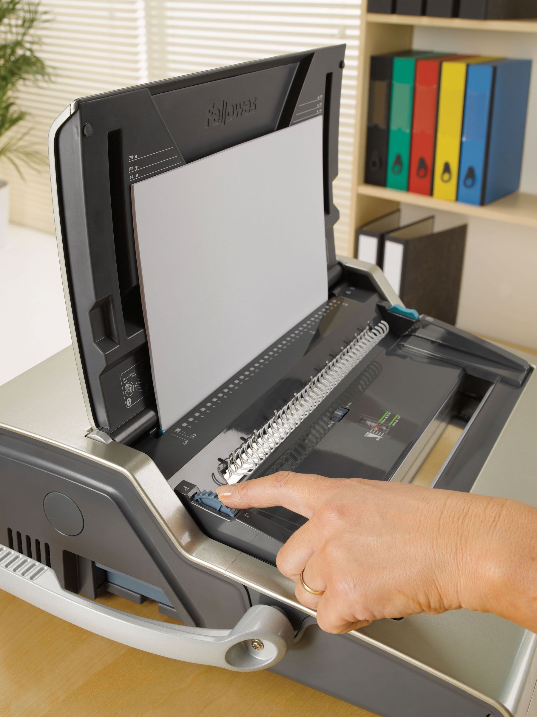 Измельчитель Fellowes Galaxy Wire