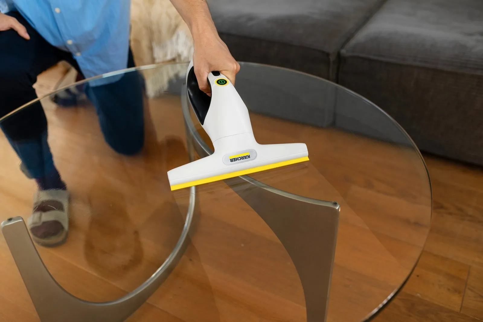 Стеклоочиститель Karcher WV 2 Universal Precision 1.633-672.0