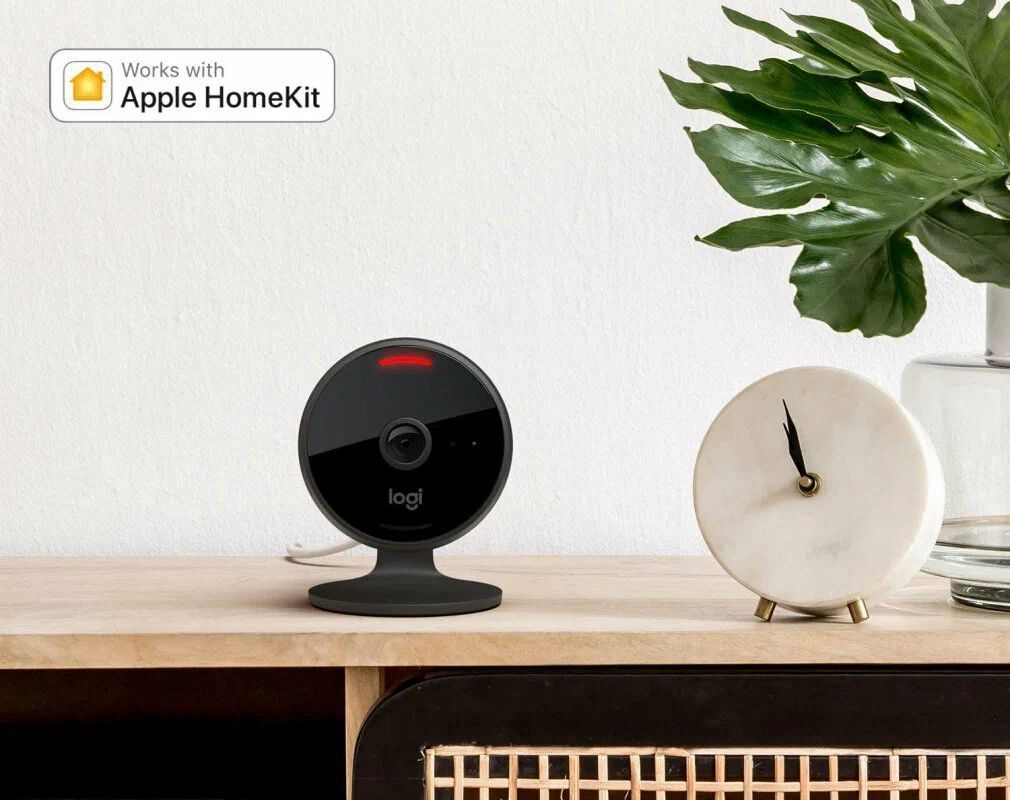 Камера видеонаблюдения LOGITECH Circle View 961-000490, черный