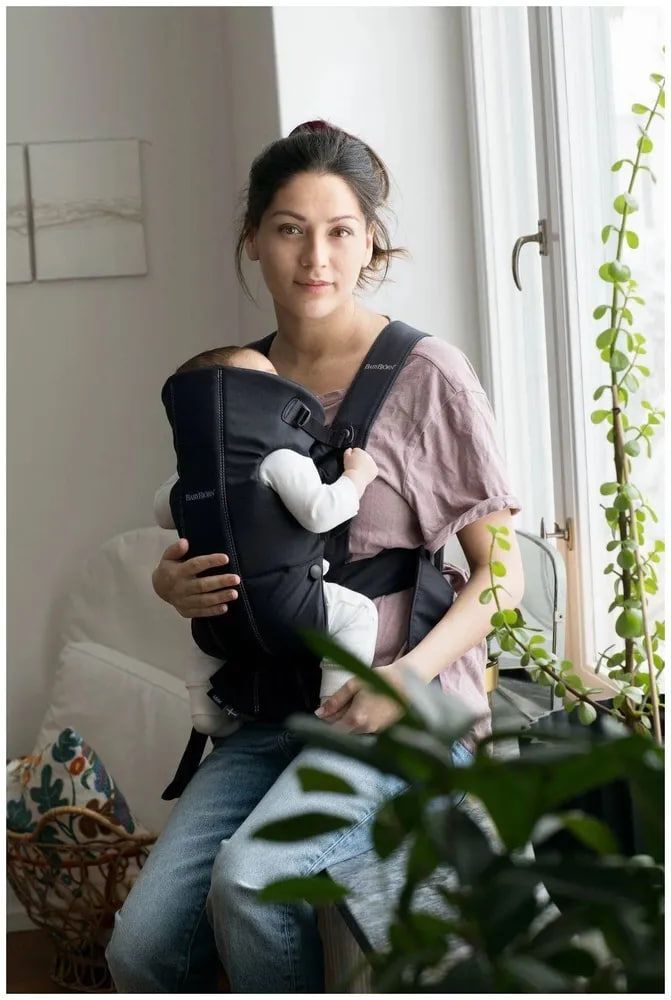 Рюкзак-Кенгуру для новорожденных BabyBjorn Carrier Mini Cotton black 0210.56
