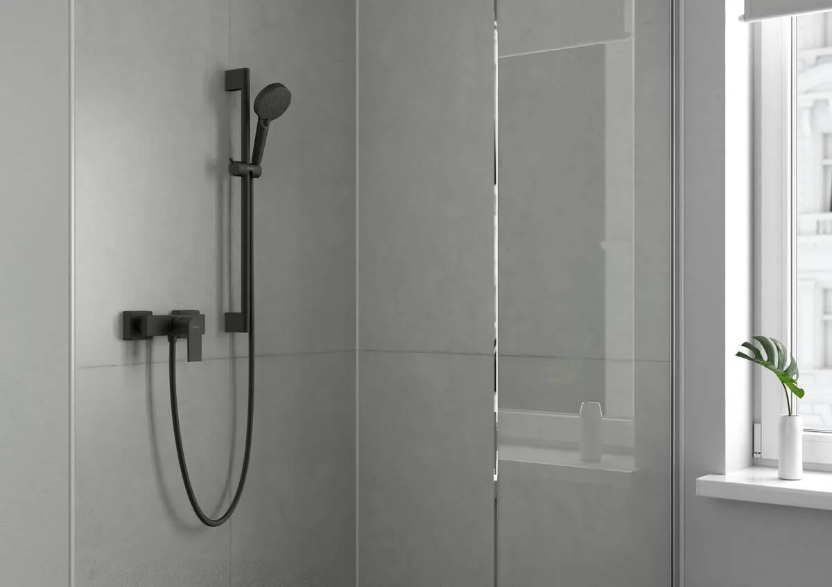 Смеситель Hansgrohe Vernis Shape, черный матовый 71650670