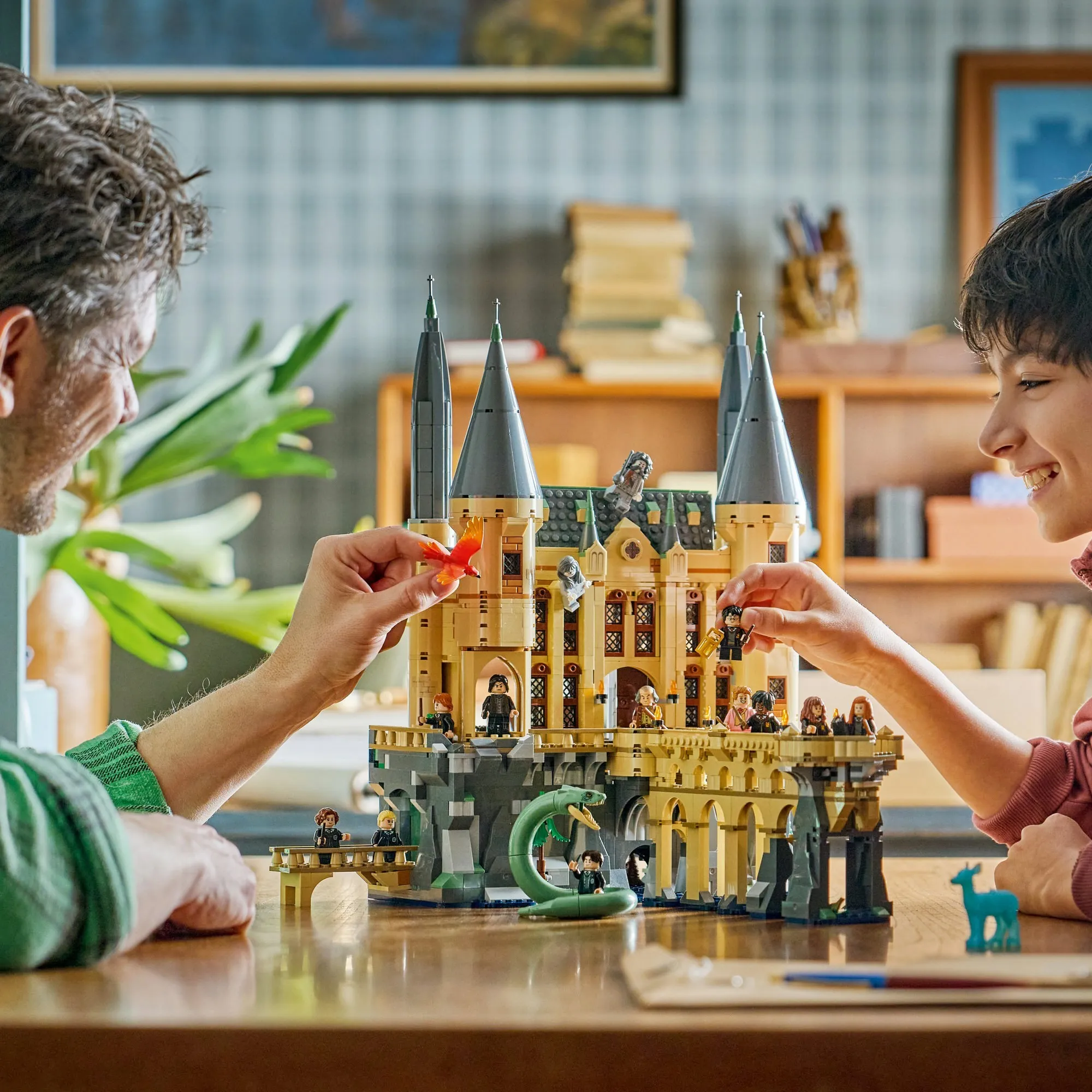 Конструктор LEGO Harry Potter 76473 Замок Хогвартс: Восточное крыло