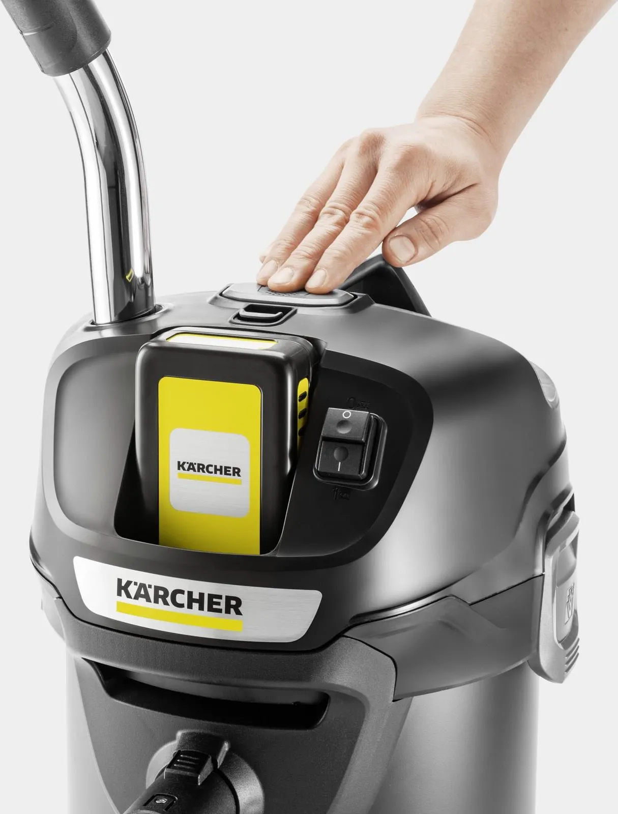 Пылесос для золы KARCHER AD 2 Battery Set 1.348-301.0