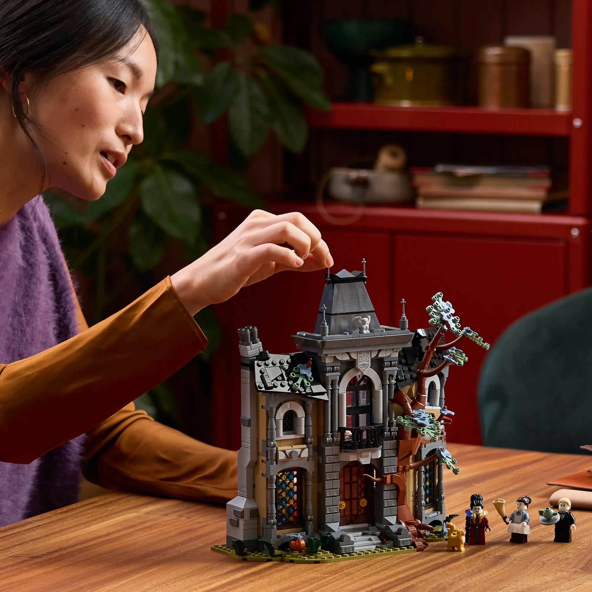 Конструктор LEGO Icons 11383 Поместье мэра