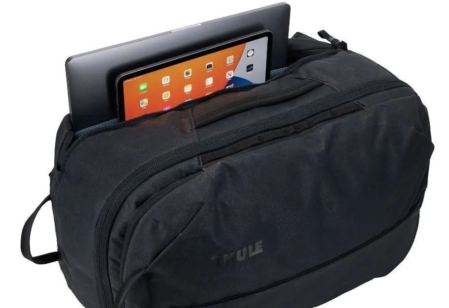 Рюкзак туристический THULE Aion Travel Backpack 40L TATB140 black (3204723)