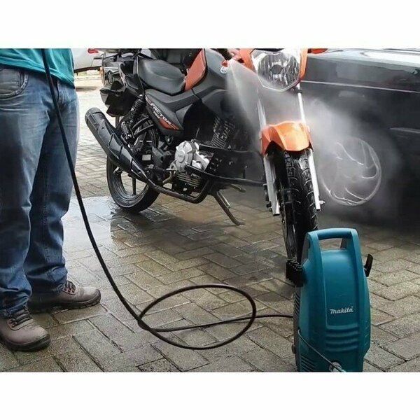 Мойка высокого давления Makita HW101, 100 бар, 360 л/ч