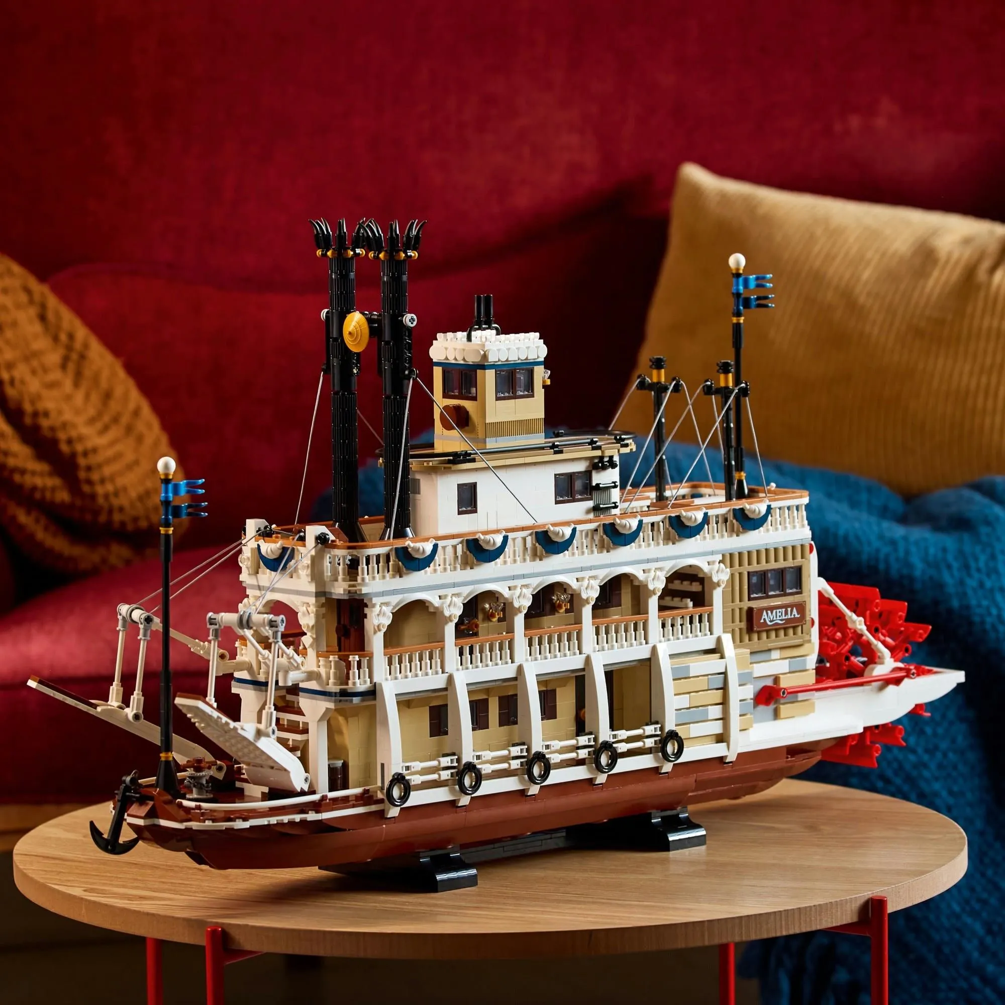 Конструктор LEGO Ideas 21356 Речной пароход