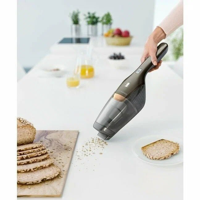 Пылесос ELECTROLUX EER 87MBM