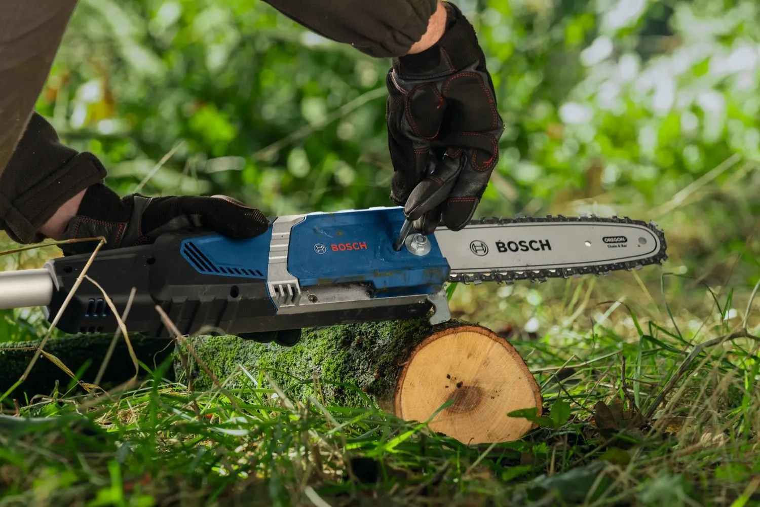 Аккумуляторная цепная пила Bosch GKE 18V-25 TP Professional 06008D6000