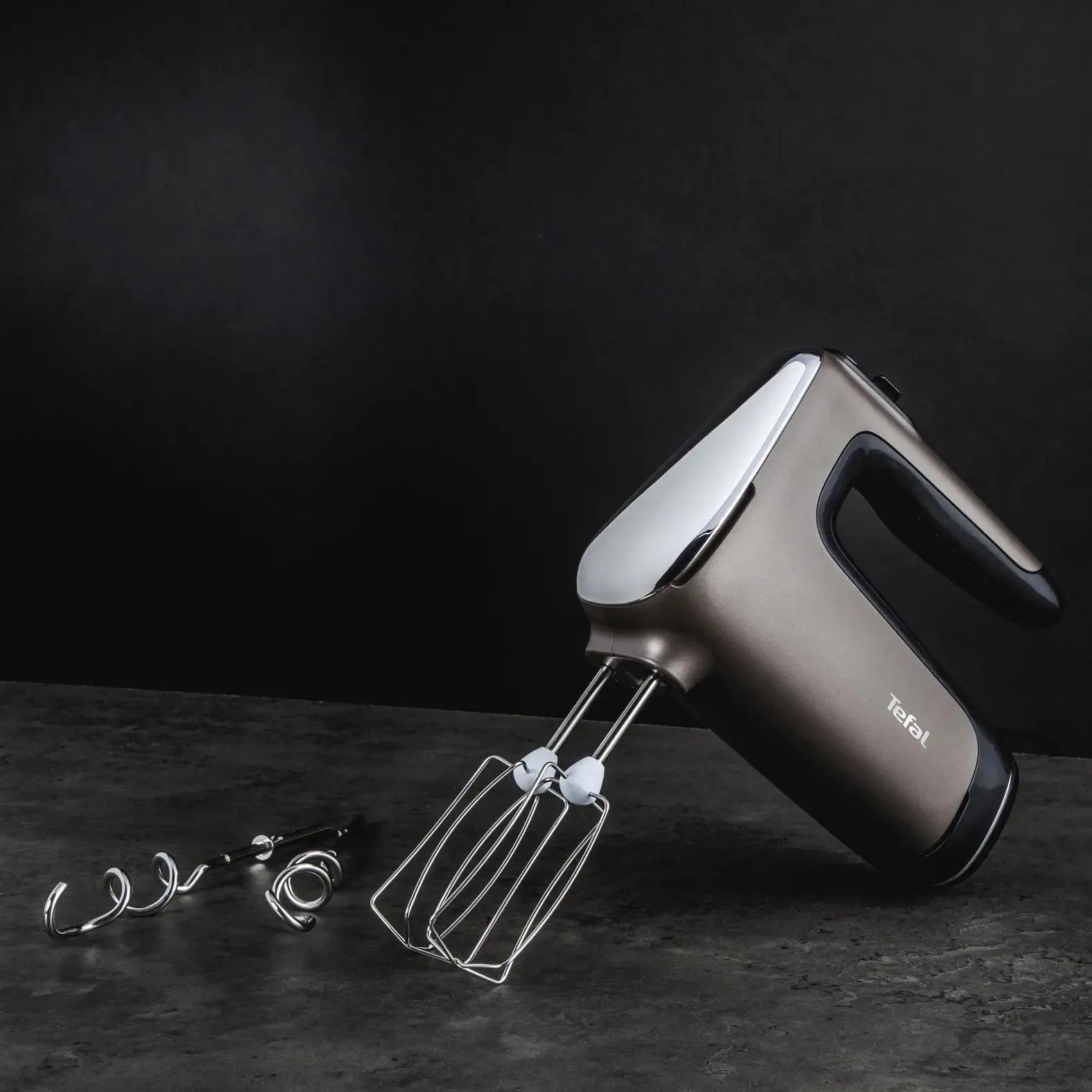 Миксер Tefal PowerMix Silence HT650E38