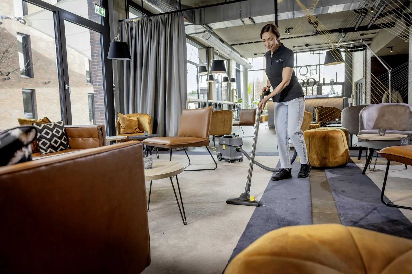 Пылесос KARCHER T 15/1 1.355-300.0