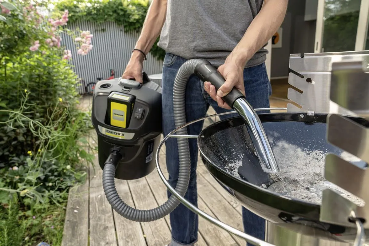 Пылесос для золы KARCHER AD 2 1.348-300.0