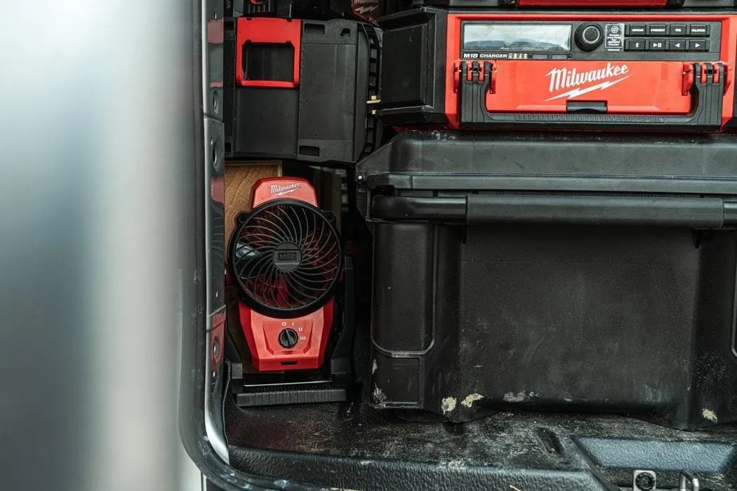 Аккумуляторный вентилятор Milwaukee M12 AF-0 4933478228