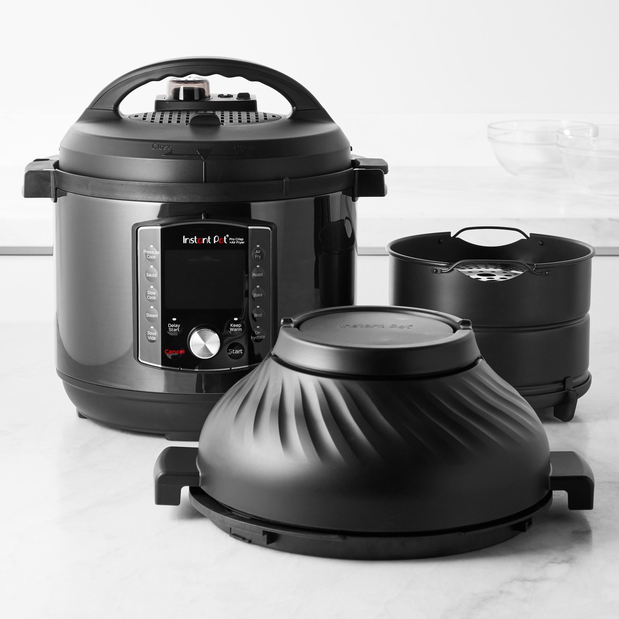 Мультиварка Instant Pot Pro Crisp 8 Air Fryer