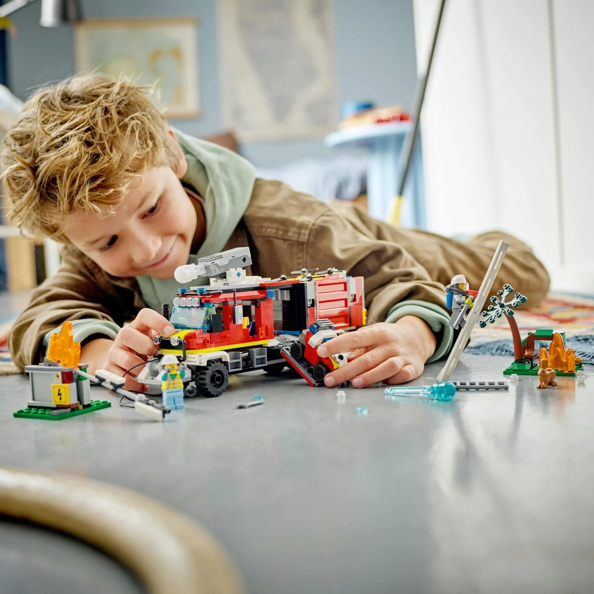 Конструктор LEGO City 60374 Вездеход пожарной службы