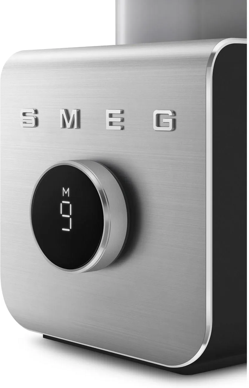 Блендер Smeg BLC02, матовый черный