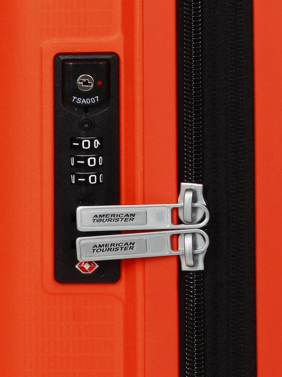 Чемодан American Tourister AeroStep 55 см, 40 л, оранжевый