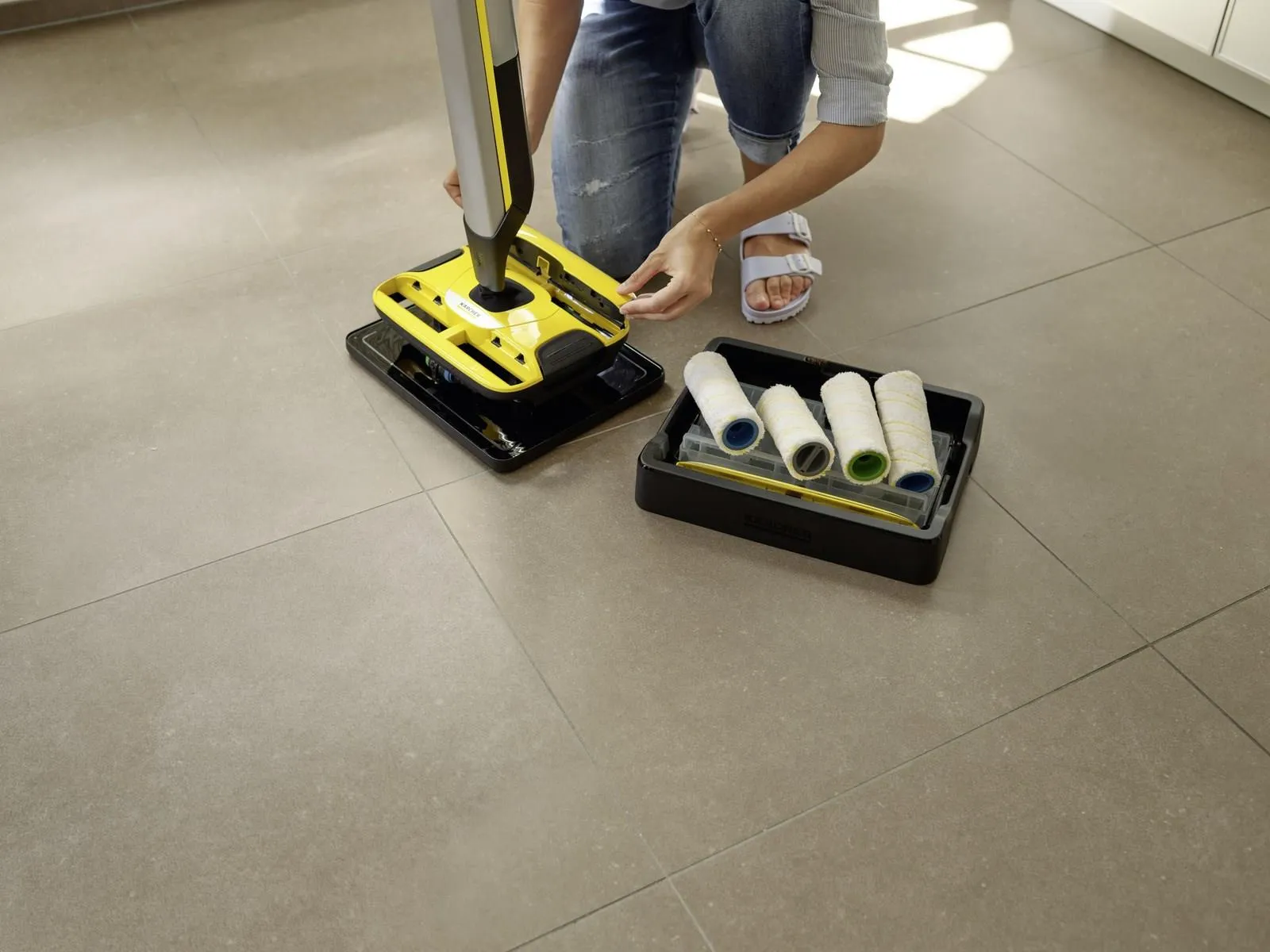 Пароочиститель KARCHER FC 7 1.055-730.0
