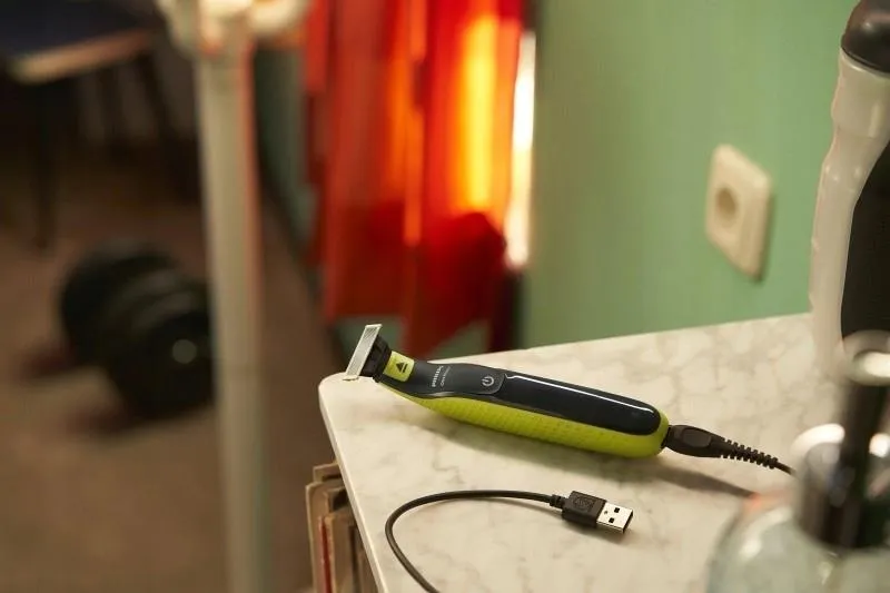Триммер Philips OneBlade Face + Body QP2834/31