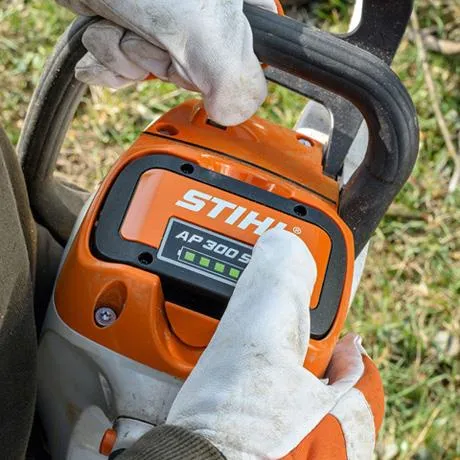 Пила аккумуляторная Stihl MSA 220 C-B