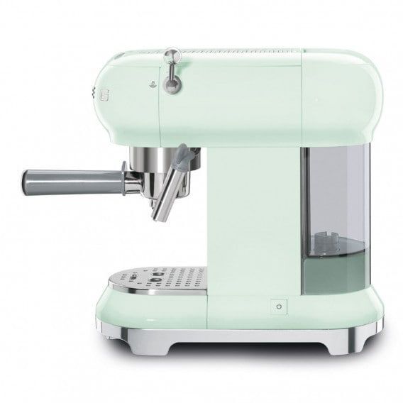 Кофеварка рожковая Smeg ECF01, пастельный зеленый