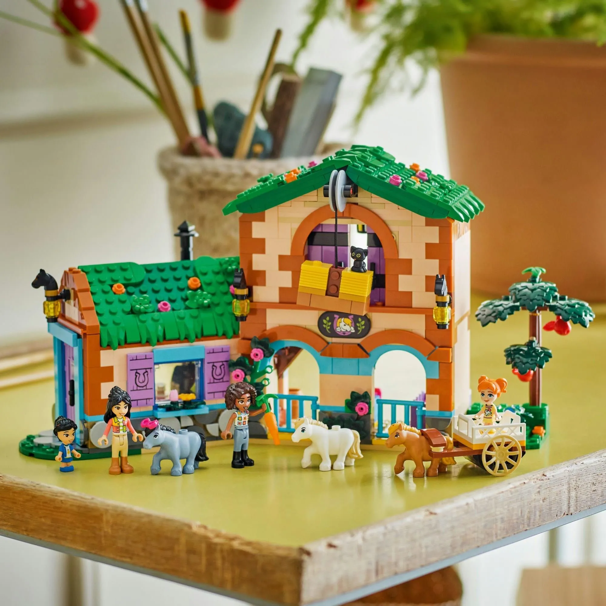 Конструктор LEGO Friends 42654 Ранчо пони и конюшня