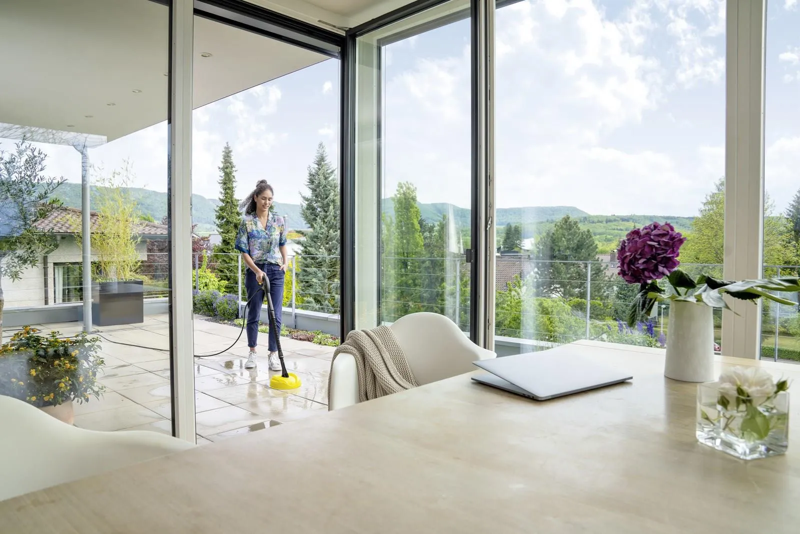 Мойка высокого давления Karcher K2 Classic Home 1.673-573.0