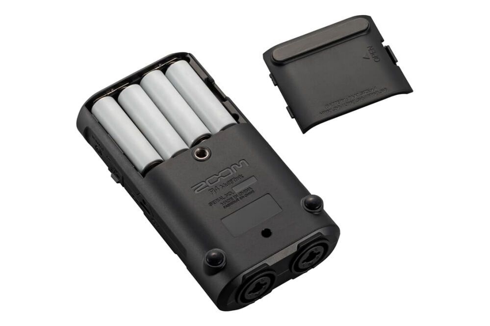 Рекордер Zoom R4 MultiTrak 32-bit Float