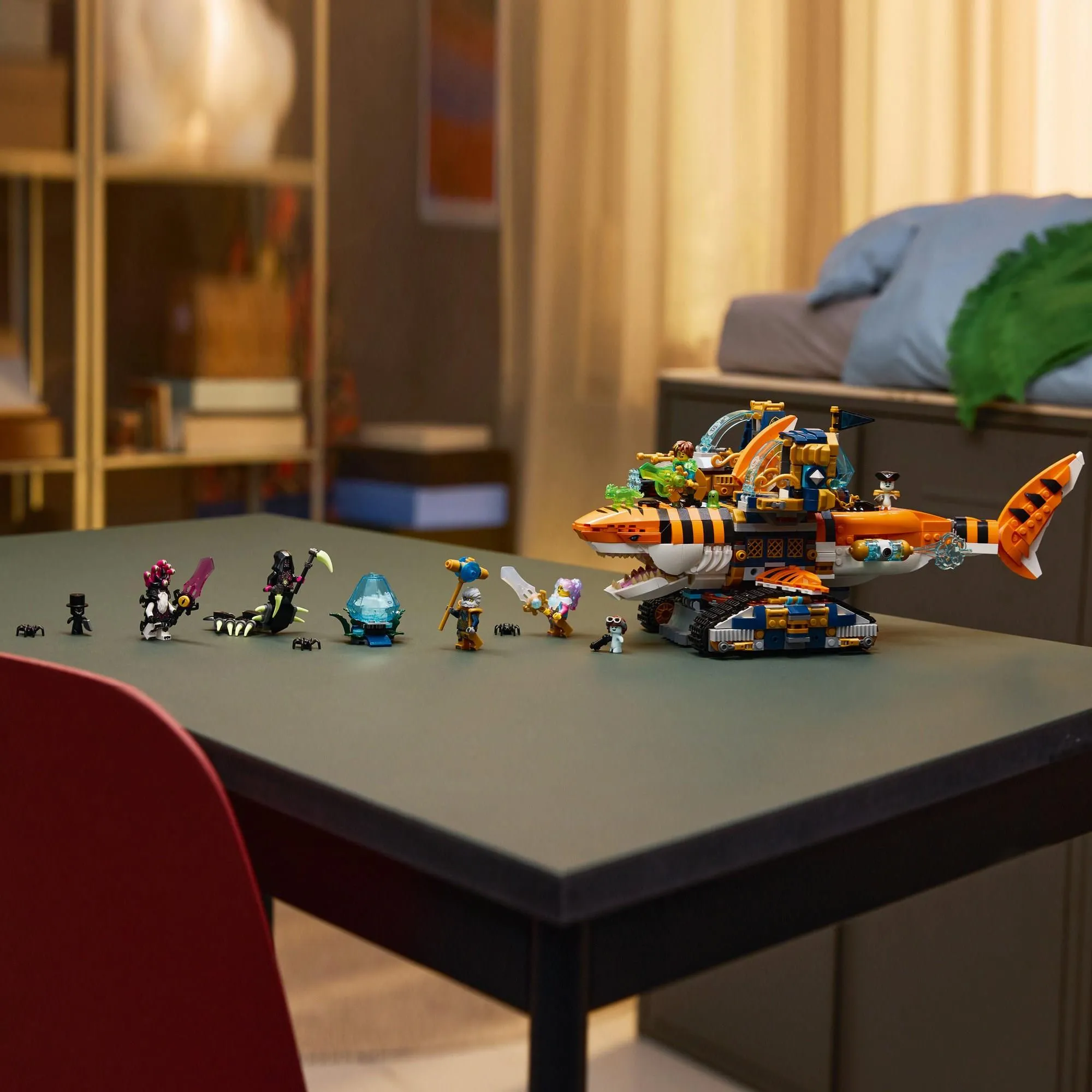 LEGO DREAMZzz 71515 Мех-танк «Тигровая акула»