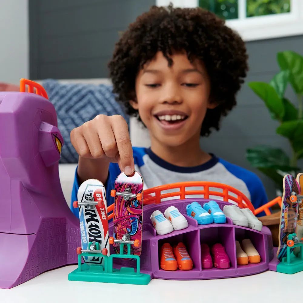 Игровой набор для скейтборда Hot Wheels Skate Octopack HMK01
