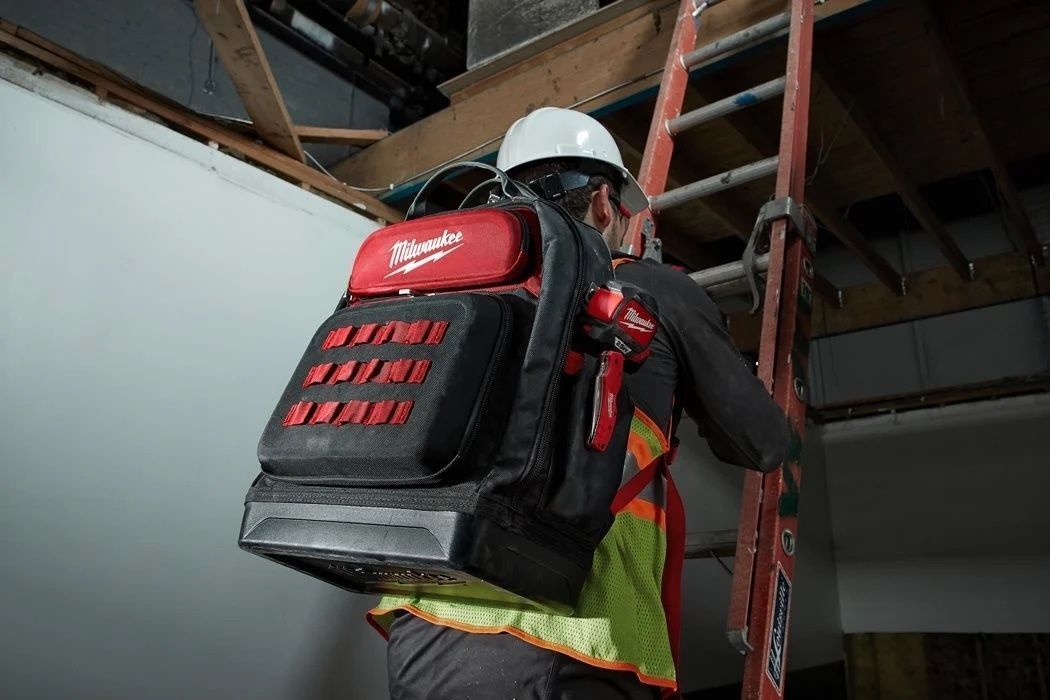 Большой рюкзак с жестким дном Milwaukee 4932464833