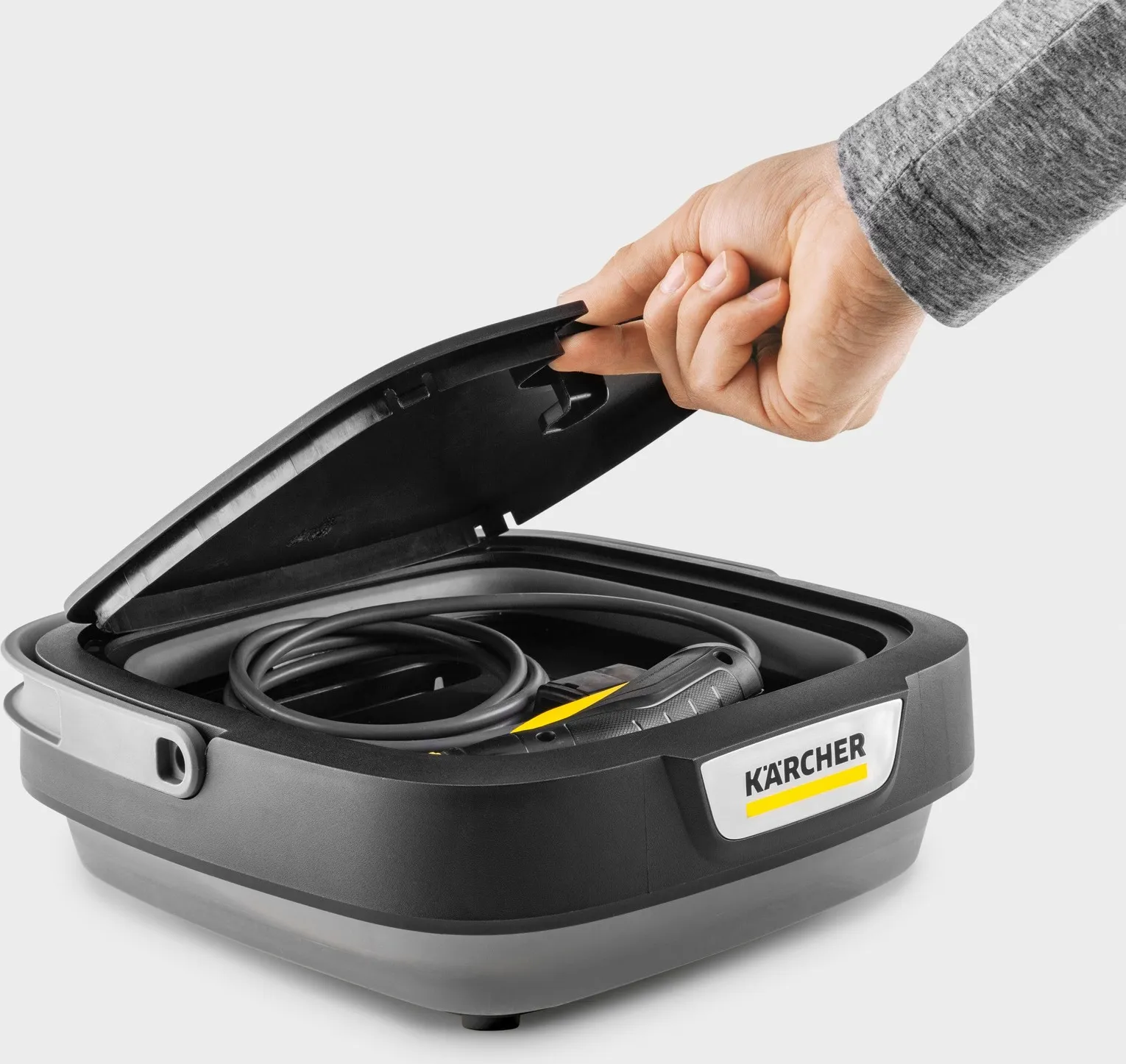 Мобильный погружной очиститель Karcher OC 3 Foldable Black 1.599-306.0