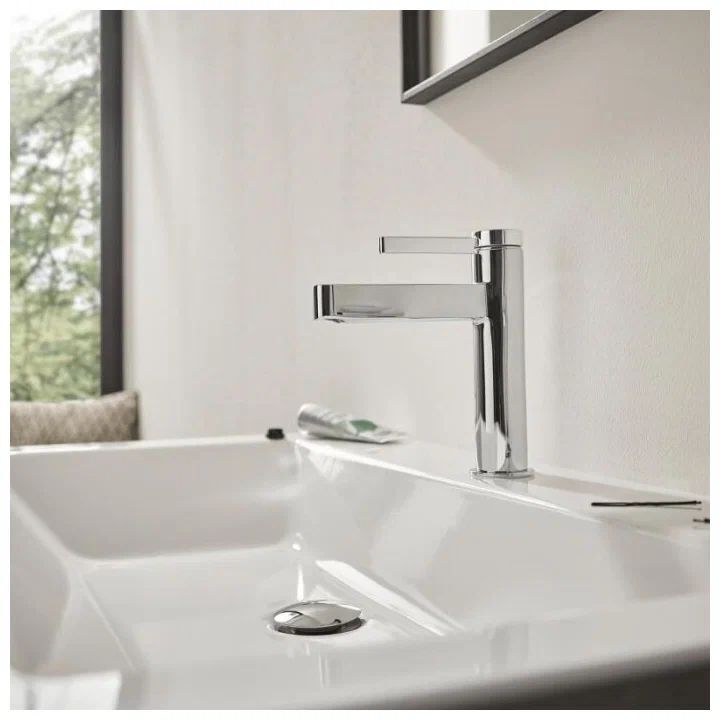 Смеситель для раковины HansGrohe Finoris 76023000