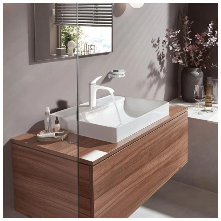 Смеситель Hansgrohe Vivenis 75022700 для раковины, однорычажный, излив 110, матовый белый