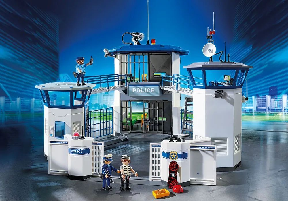 Конструктор Playmobil City Action 6919 Штаб полиции с тюрьмой