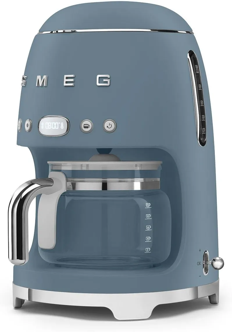 Капельная кофеварка Smeg DCF02, цвет Storm Blue