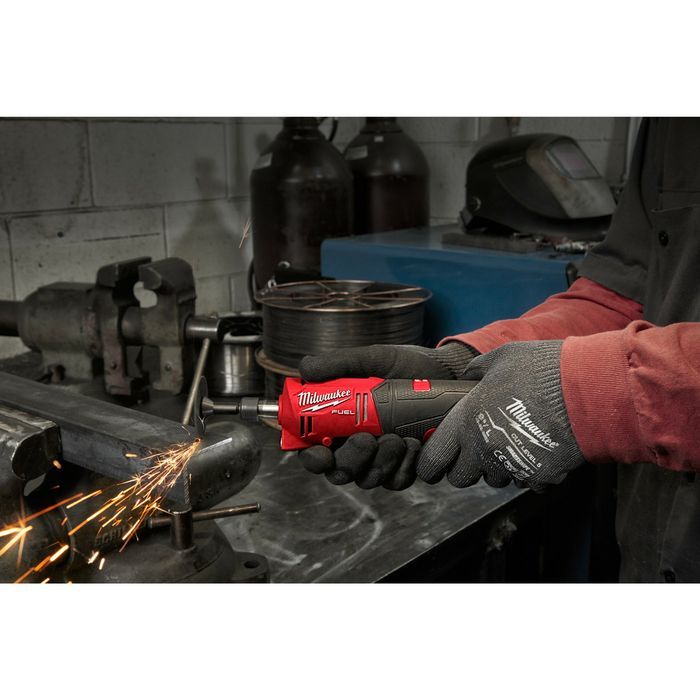 Аккумуляторная прямая шлифовальная машина Milwaukee M12 FUEL FDGS-422B 4933471436