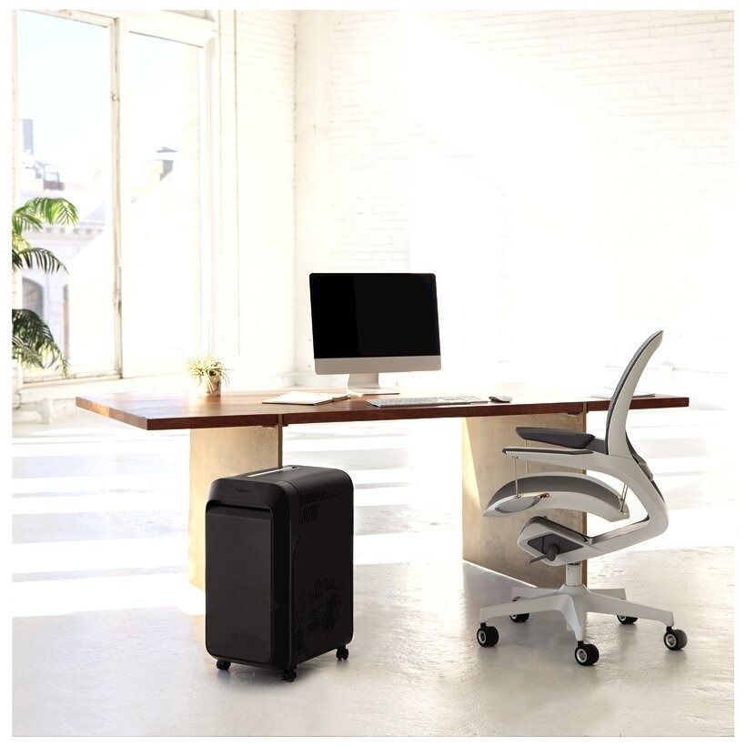 Уничтожитель бумаг Fellowes Powershred LX220 черный