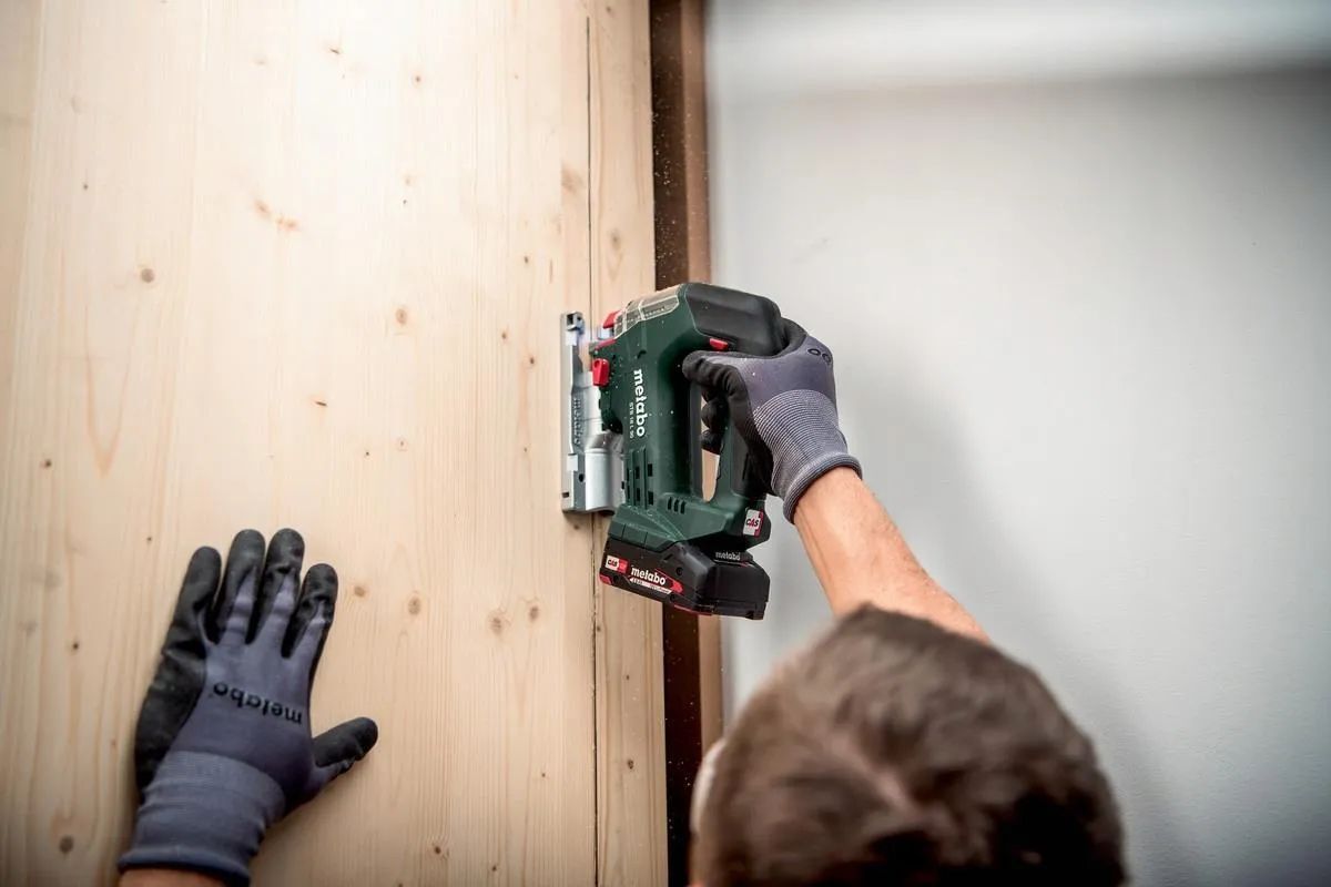 Лобзик аккумуляторный Metabo STB 18 L 90 601405840 в кейсе metaBOX без акб и зу