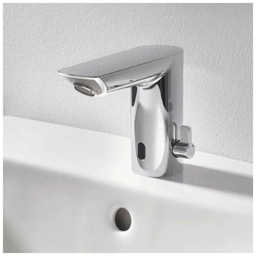 Смеситель для раковины (умывальника) Grohe Bau Cosmopolitan E 36453000