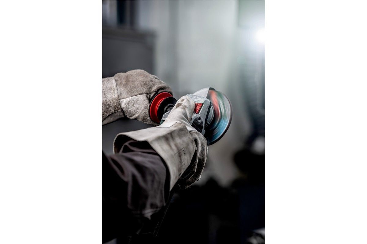 Угловая шлифмашина сетевого питания Metabo W 13-150 Quick 603632000