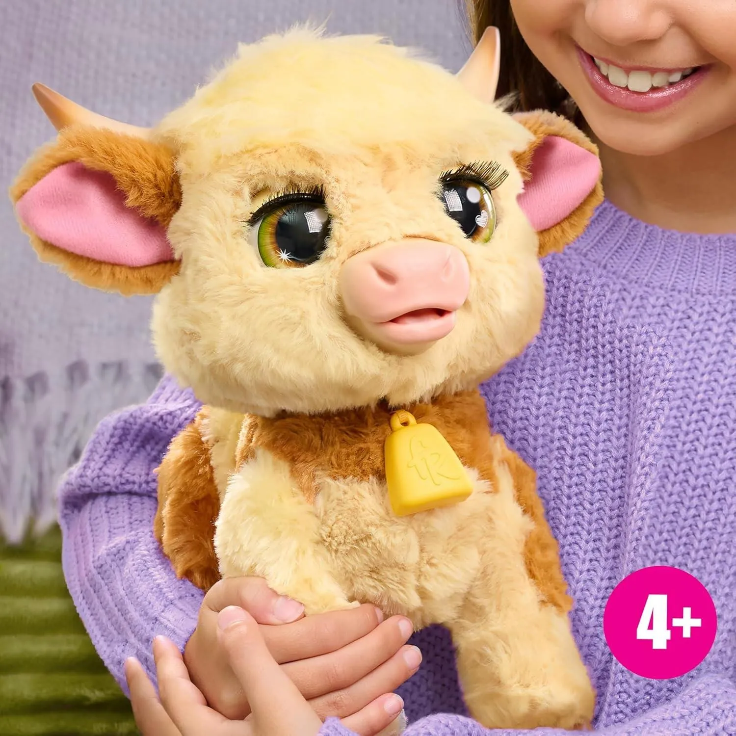 Интерактивная игрушка Hasbro FurReal Maggie корова с кормлением и прогулкой